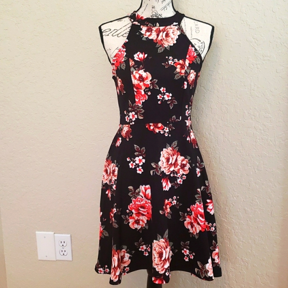 *No Boundaries* Halter-Top Dress